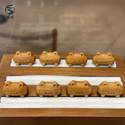 芭比檀猫咪二饼手工编织隔珠