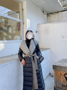 2023年冬季新款一衣多穿气质中长款羊毛帽领可拆卸显瘦羽绒服女
