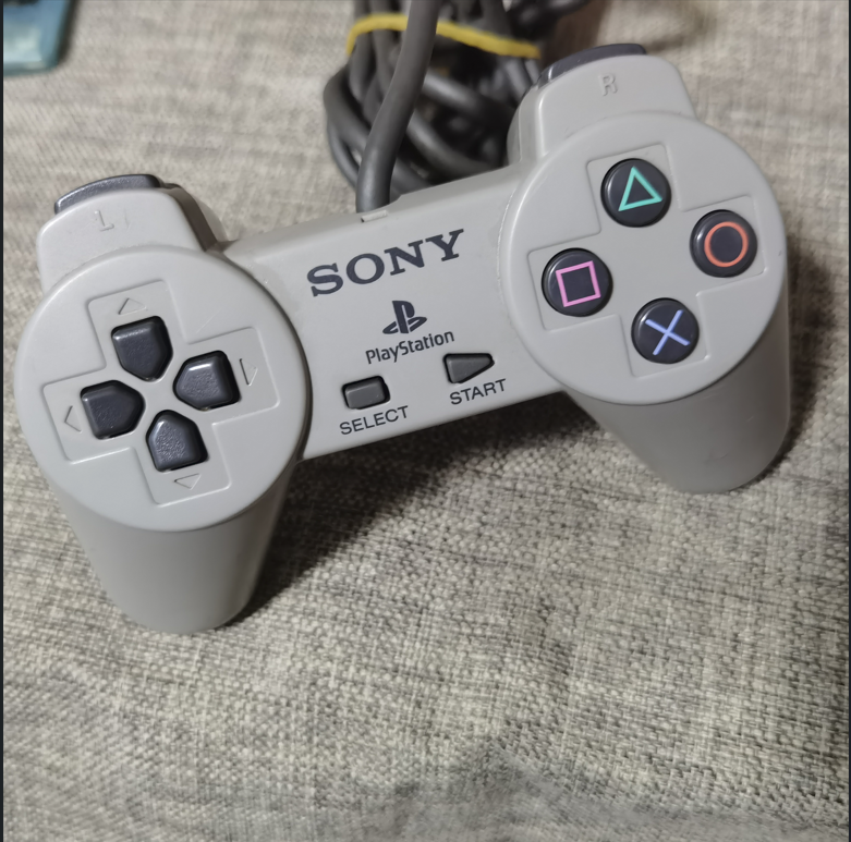 85新 原装日版 ps1主机用 手柄
