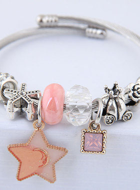 多元素欧美风金属星月配饰手镯