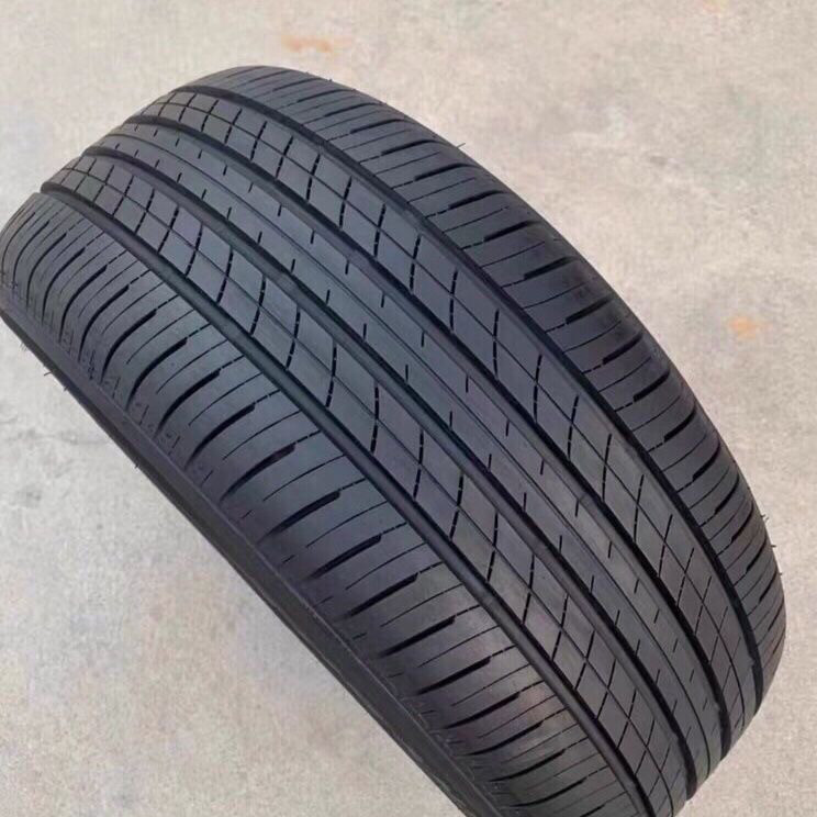 普利司通225/50R17 9更换轮胎