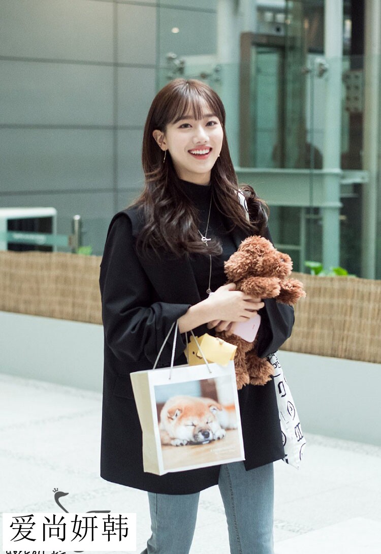 april组合李娜恩上班路私服同款海军风双排扣开叉宽松西装外套