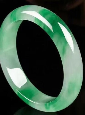 手镯源头工厂，绿色飘花手镯精美民簇风冰透送妈妈时尚加宽