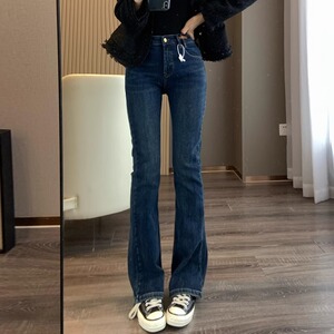 梨形身材大码高腰微喇叭牛仔裤女冬季加绒胖妹妹显瘦遮胯马蹄长裤