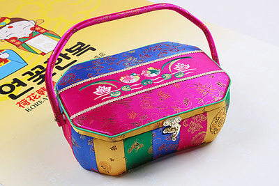 朝鲜族民族婚礼针线盒女方H-P02959