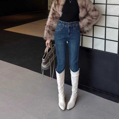 爆犀牛~加绒紧身小脚牛仔裤靴裤