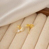 独特海星贝壳珍珠耳钉女款 高级设计感精致简约甜美百搭耳环耳饰品