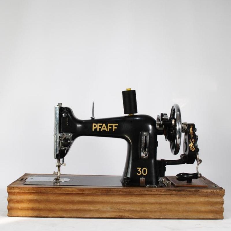 西洋古董1950年代德国 百福pfaff 30型 老式手摇缝纫机 手摇顺畅