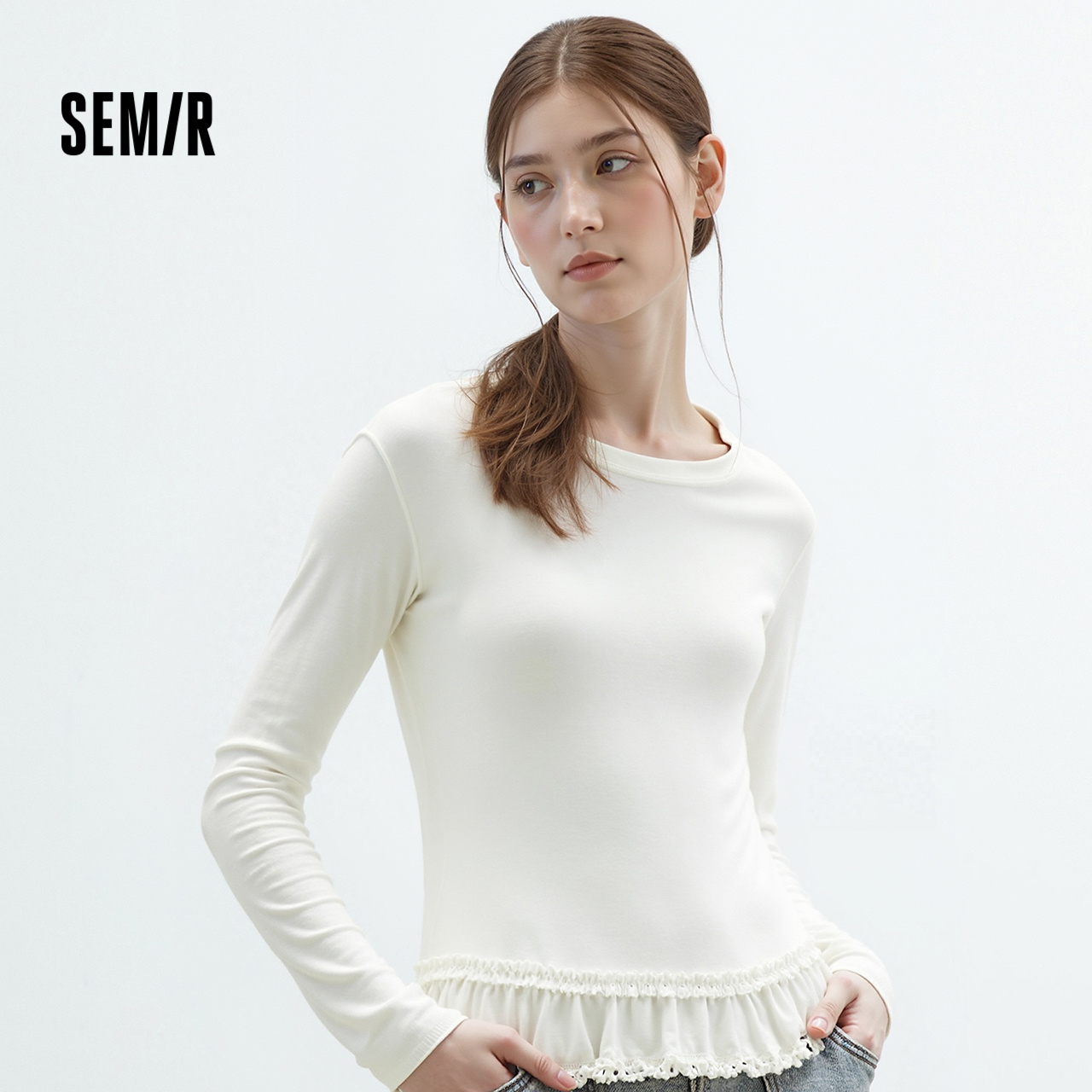 森马木耳边荷叶边紧身长袖T恤女