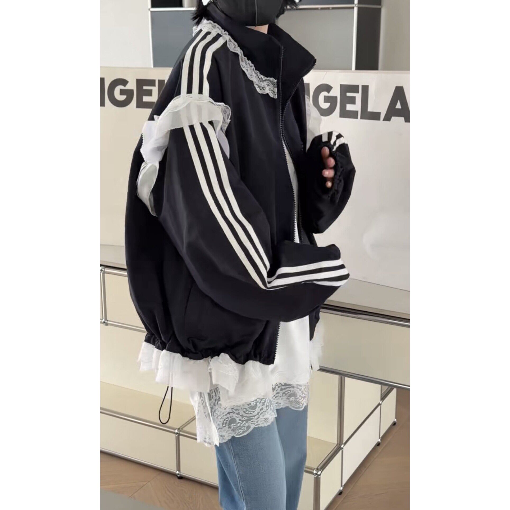 正品诗歌兰1819女装2026春款时尚气质拼接蕾丝边拉链短款外套女