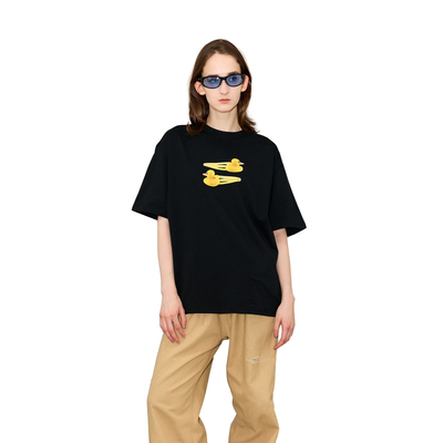 LarvaCosmos｜collage系列复古小黄鸭发夹图案短袖T恤