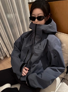 BROTHER FISH小鱼家春秋情侣防泼水户外冲锋衣深灰色防风防水外套