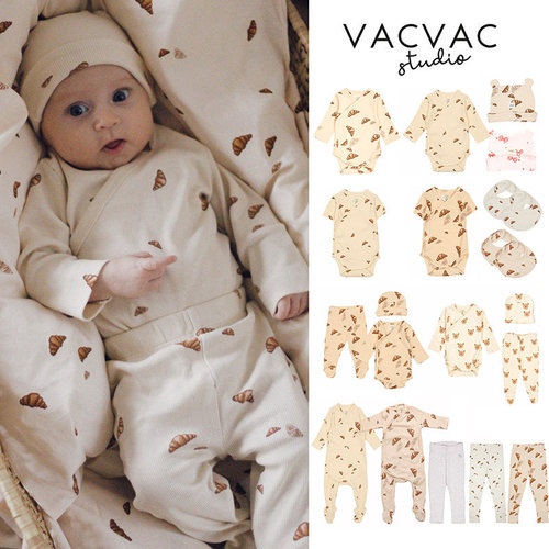 Little丹麦VACVAC SS26新生儿侧开襟包屁连体衣胎帽套装口水巾