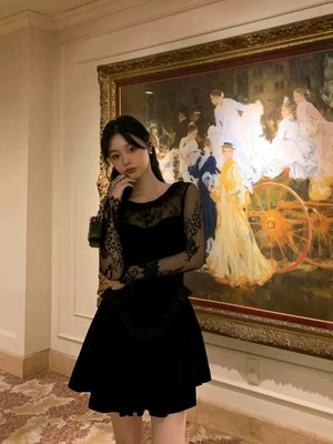 现货PREON工厂自制新款高级感蕾丝拼接天鹅绒优雅连衣裙seo同款