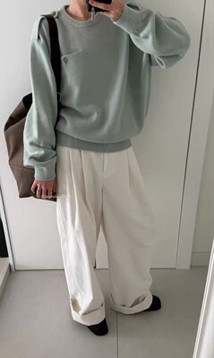 现货PREON工厂自制秋冬新款肩章设计感圆领羊毛针织衫moondal