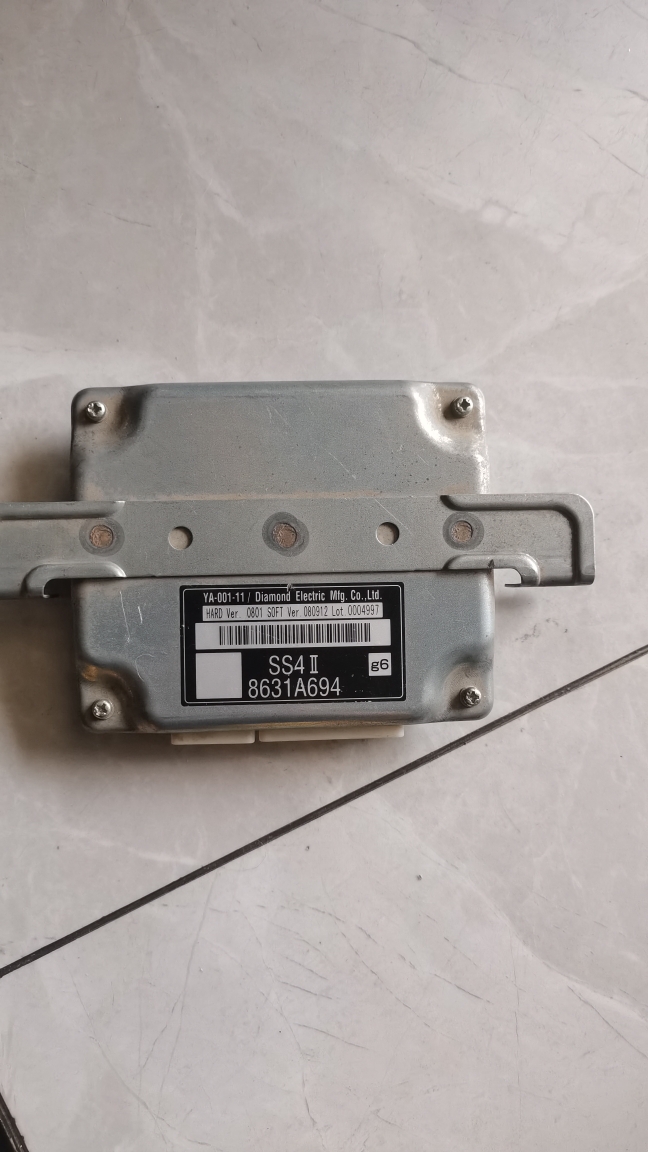 帕杰罗V93 V97 V73 V77 变速箱分动箱四驱电脑版电脑原装拆车件