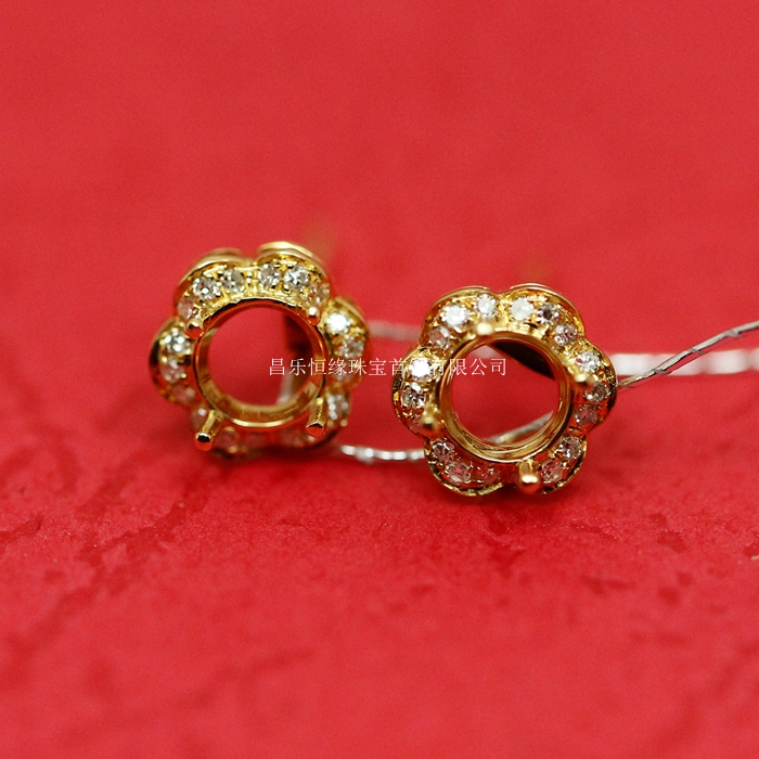 18k金玫瑰耳钉可代莫桑石