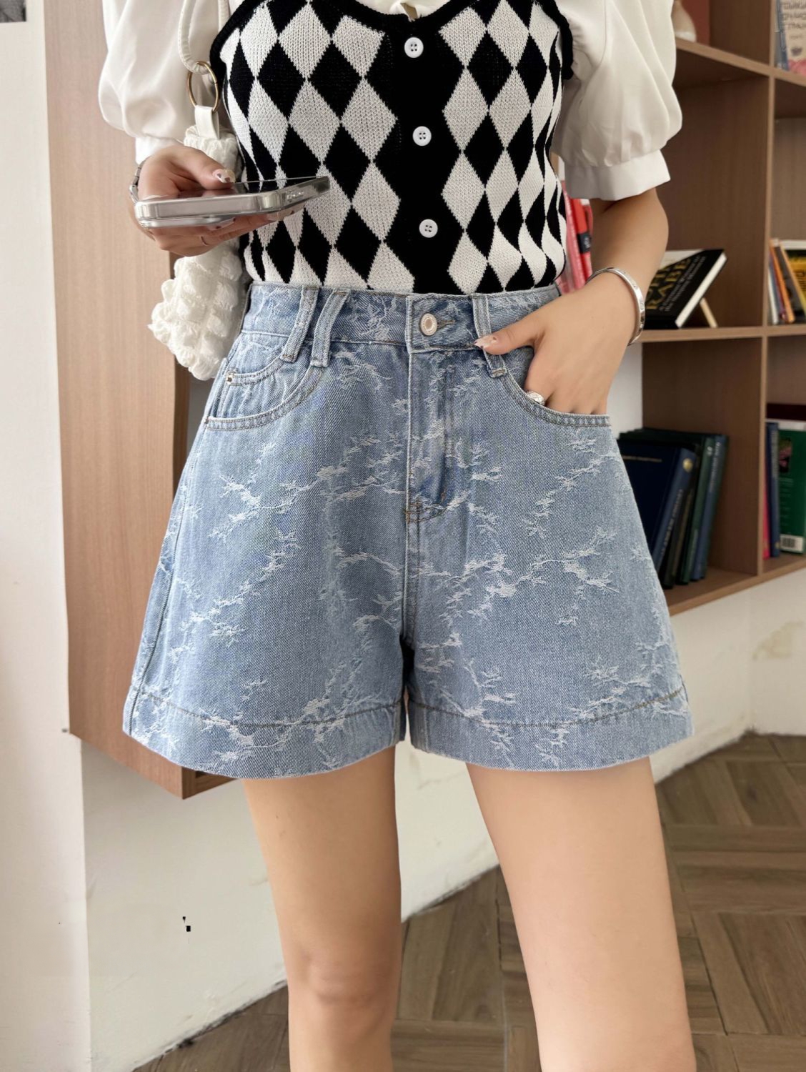 牛仔短裤女夏季薄款宽松直筒五分裤潮牌休闲中裤美式复古水洗提花