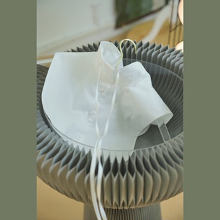 刚柔并济的力与美～soft power进阶两穿纯棉白色抽绳假领子