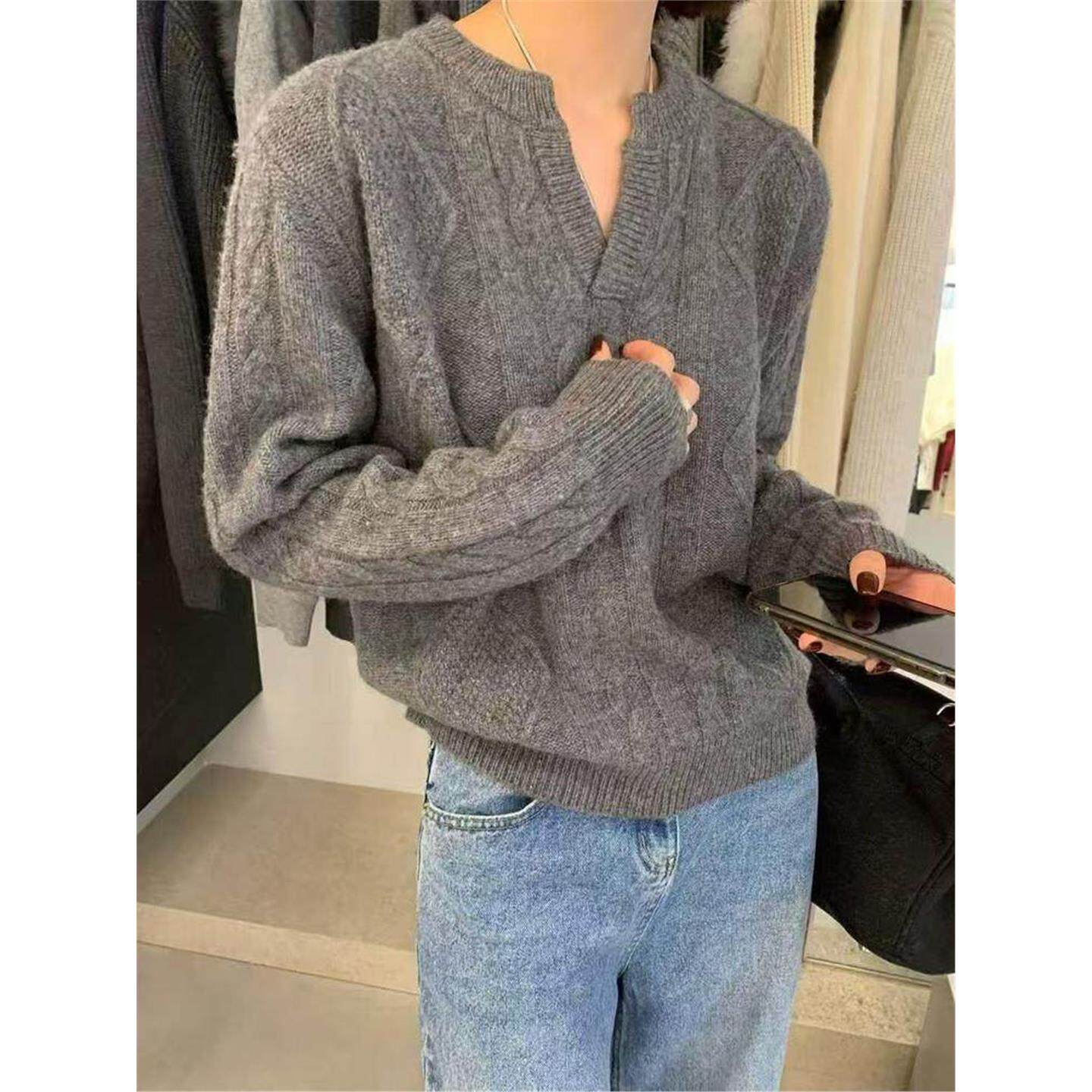 2025冬季新款 粉色V领麻花羊毛针织衫女套头宽松毛衣麻花针织衫潮