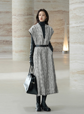 COMMON VALUE「 灵 Πàν」濡雨U型领无袖背心连衣裙 秋季新品！