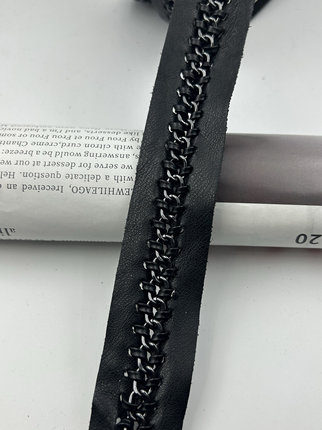仿皮编织织带子母带大衣袖口装饰织带皮革织带