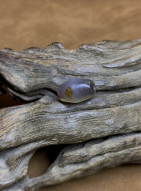 w25 DIY一物一图 冰透老旧款玛瑙枣形珠 孔径大约3mm左右