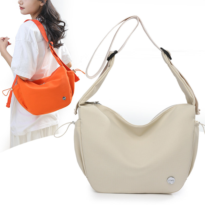 饺子包女新款高级感小众斜挎包百搭牛津尼龙布包大容量通勤单肩包