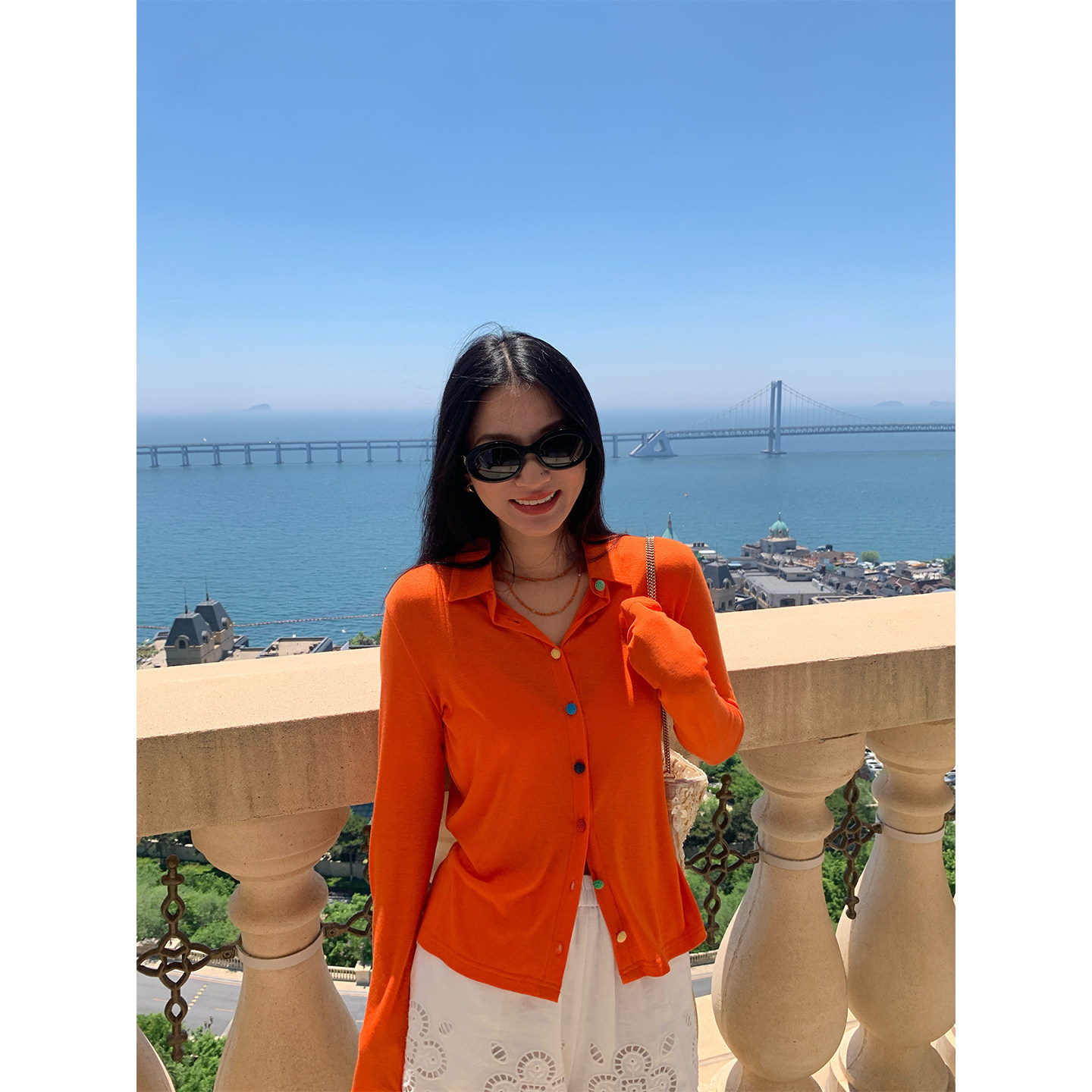 落落狷介长袖天丝针织女图片