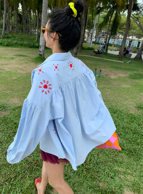 落落狷介 长袖蓝色刺绣衬衫女2025年新款设计感小众宽松纯棉上衣