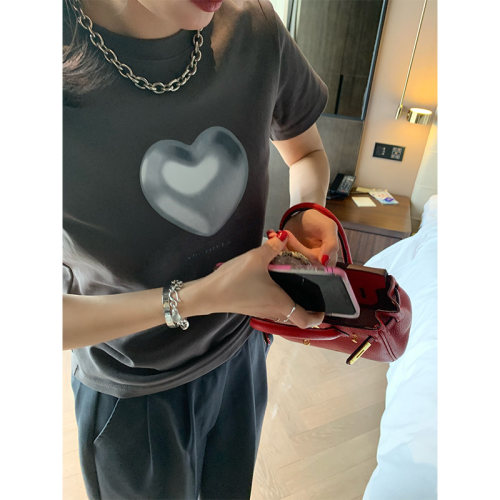 落落狷介别致小上衣ins早春