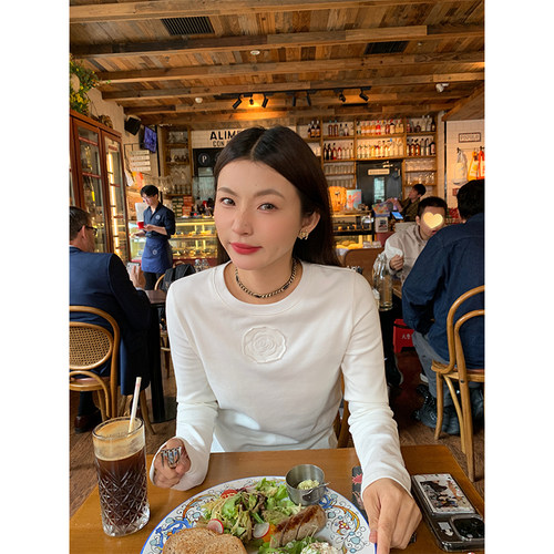 落落狷介长袖设计感白色T恤女