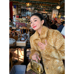 落落狷介环保皮草外套女2025新款 小鹿印花保暖外套小个子毛毛外套