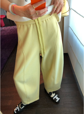 落落狷介裤子女冬季加绒黄色小个子松紧腰系带卫裤2026年新款保暖