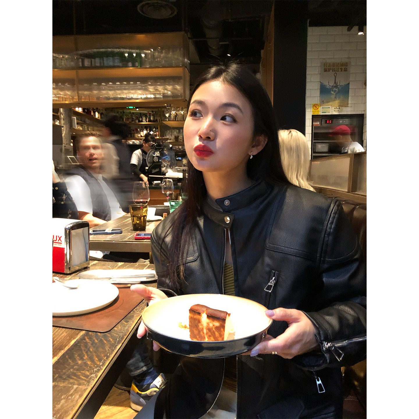 落落狷介 加绒皮衣外套女加厚2025年新款黑色羽绒保暖外套机车服