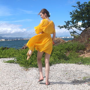 海岛多巴胺松弛感套装 绝美海边度假小个子沙滩裙泰式 露肩连衣裙