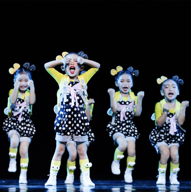 儿童演出服再来一次吧表演服小书包道具再见幼儿园可爱舞蹈服背带