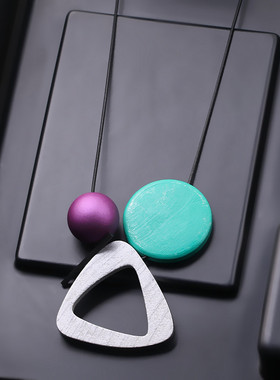 时装夏季欧美小众女士个性潮品