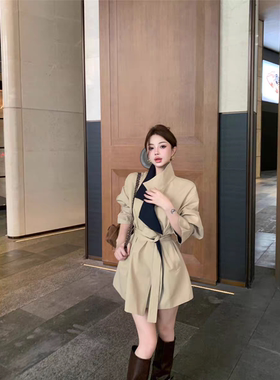韩系气质撞色翻领风衣外套女秋季2025新款宽松显瘦中长款绑带上衣