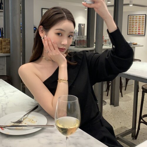 韩国chic法式气质小众设计感两面穿翻领单边露肩衬衫上衣女