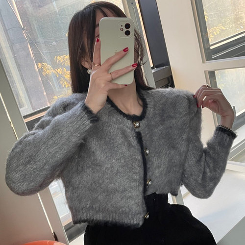 有货 温柔风短款宽松毛绒绒针织毛衣小开衫