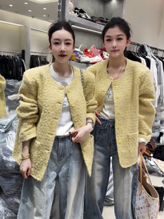 2026早春新款韩系宽松小香风圆领中长款百搭外套发财黄宽松外套