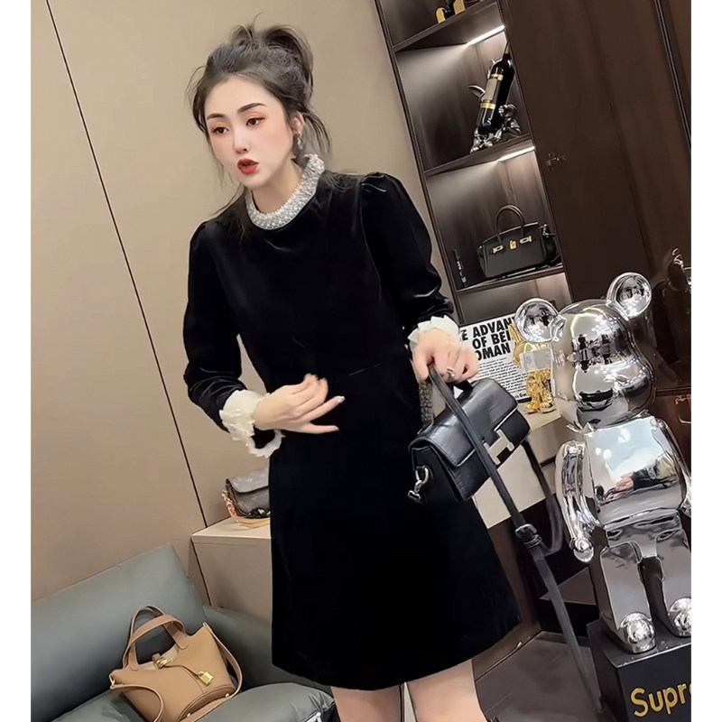 欧洲站早春女2024新款重工钉珠中长裙赫本风显瘦女人味时尚连衣裙