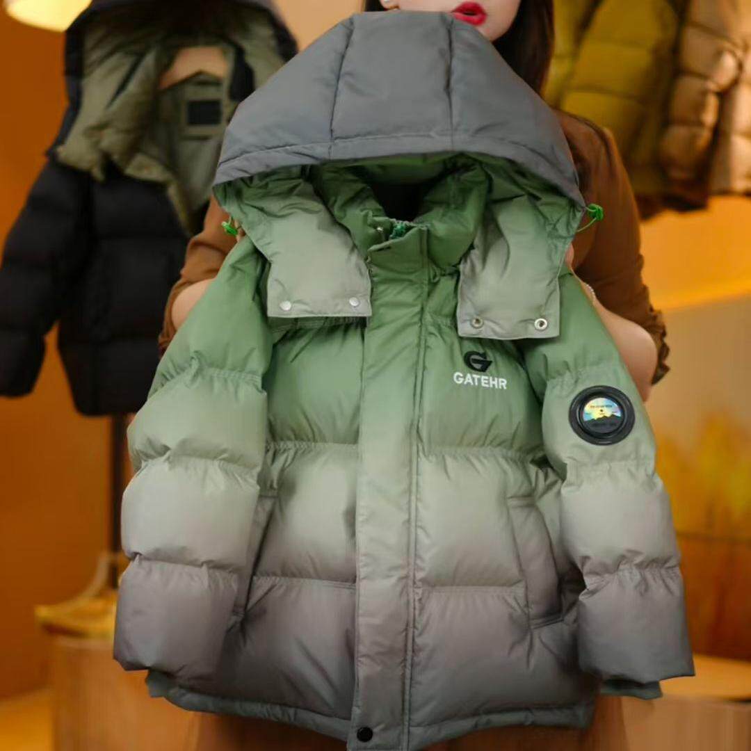 男童羽绒服渐变色网红2024新款痞帅鸭绒服加厚儿童中大童冬装外套
