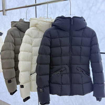 修身显瘦连帽羽绒服女短款白鸭绒保暖外套冬季新款收腰2025年新款