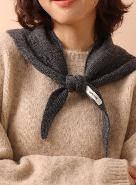 秋冬100%羊毛针织毛线三角小披肩女保暖护颈围脖百搭休闲小围巾女