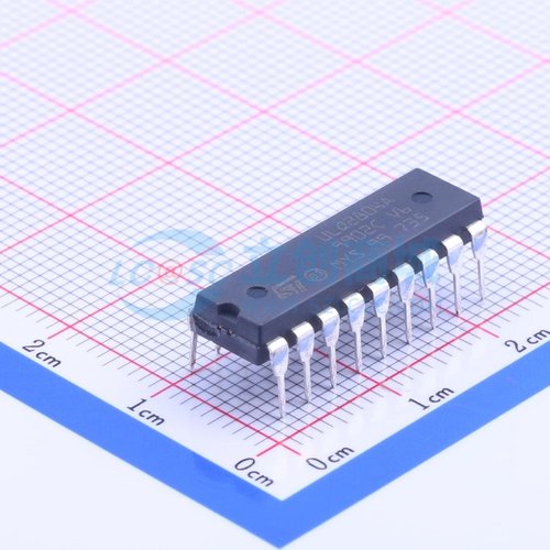达林顿晶体管阵列 ULQ2804A DIP-18 意法半导体芯片 电子元件配单