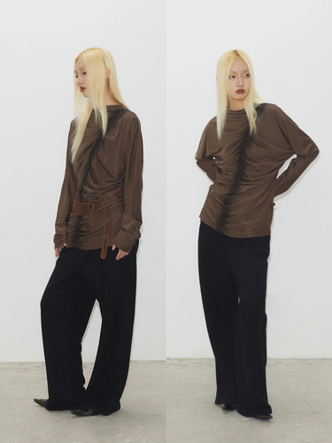 Conp 24SS Соберите футболку с плиссированным цветовым раскраски топ