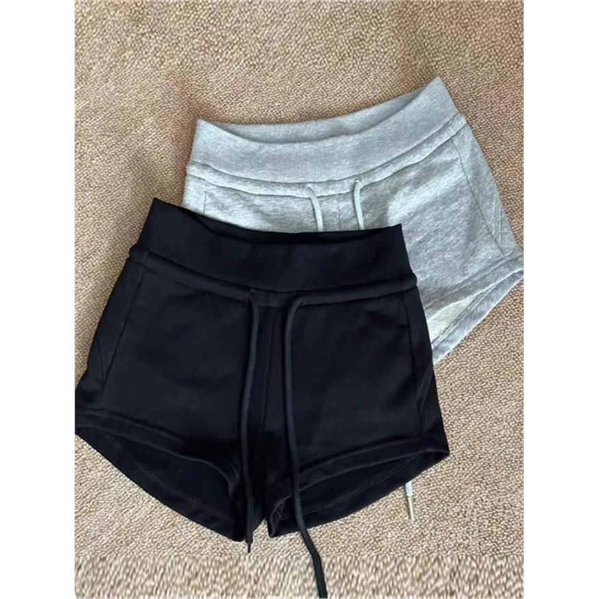 宽松合身mm灰色运动短裤