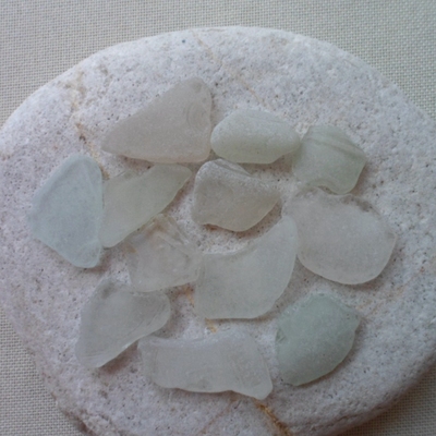白色厚立体天然海玻璃